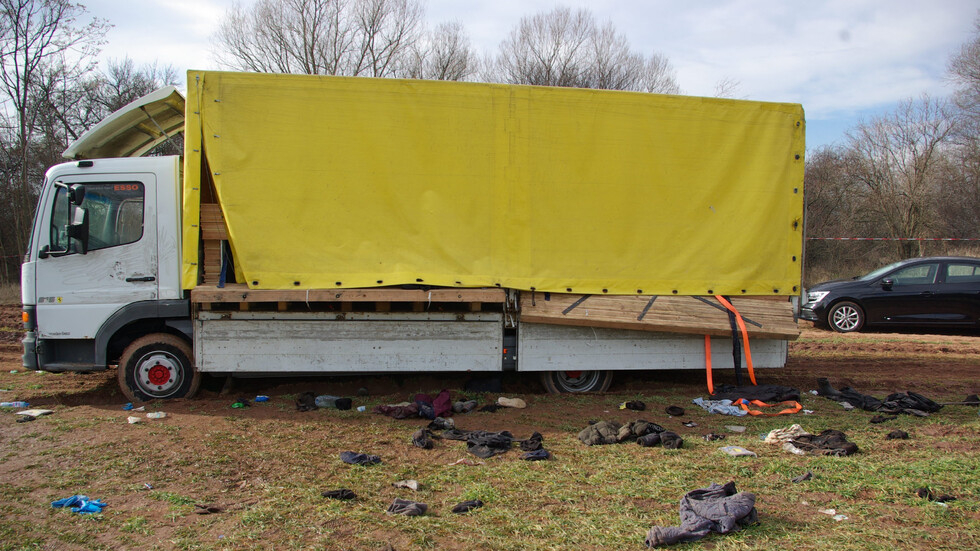 Оцелели край Локорско проговориха за 7-часовия ужас между живота и смъртта в металния ковчег 