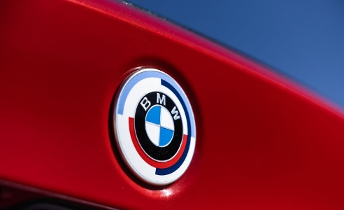 Най-мощното и скъпо BMW бе заснето за първи път по време на тестове ВИДЕО
