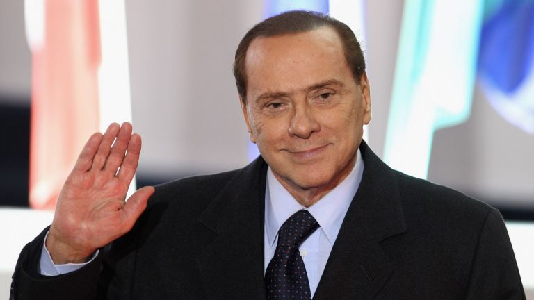 5 деца и 33-г. любовница: Кой какво ще наследи от огромното състояние на Берлускони
