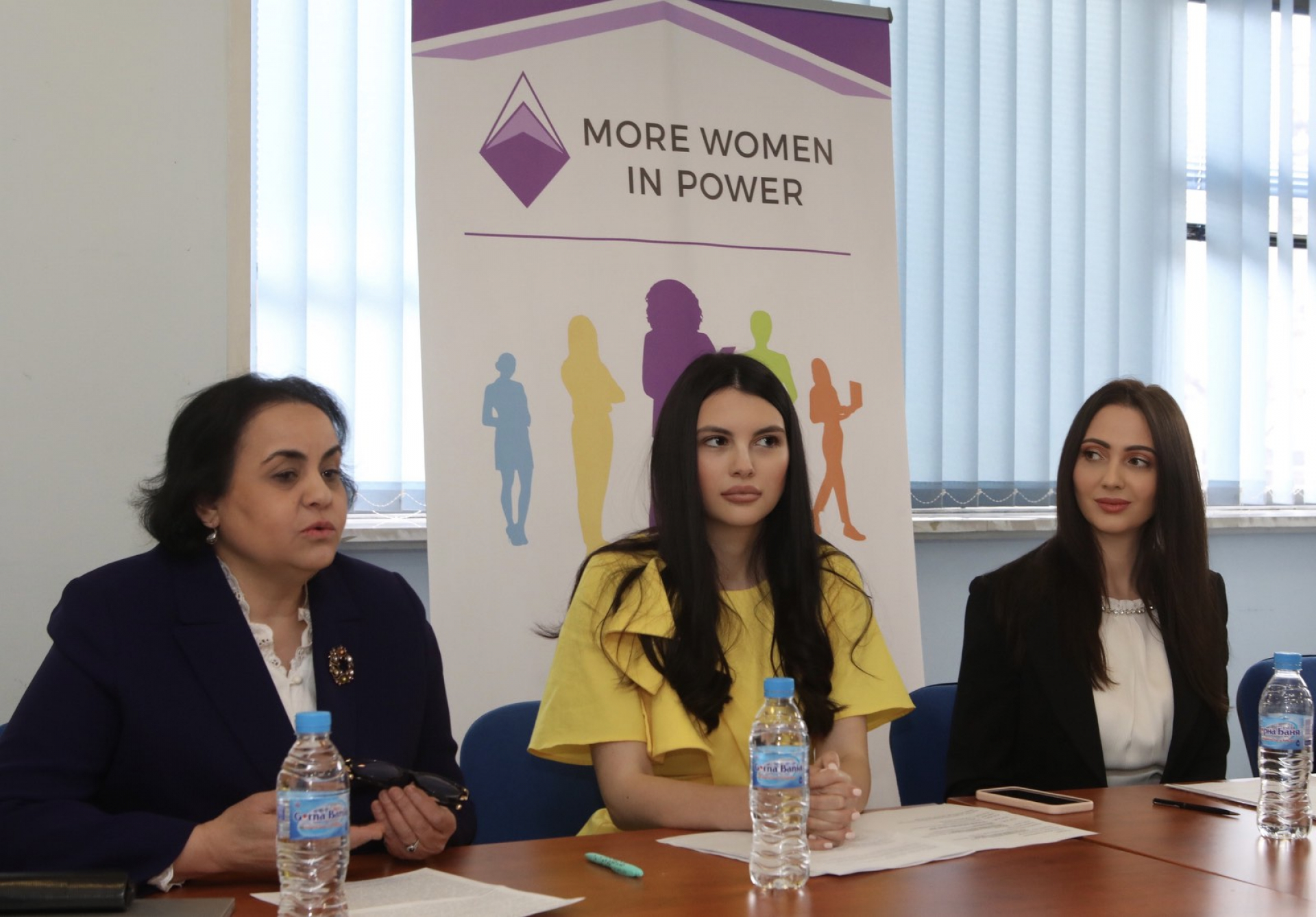 Новият път на България - повече жени в политиката?