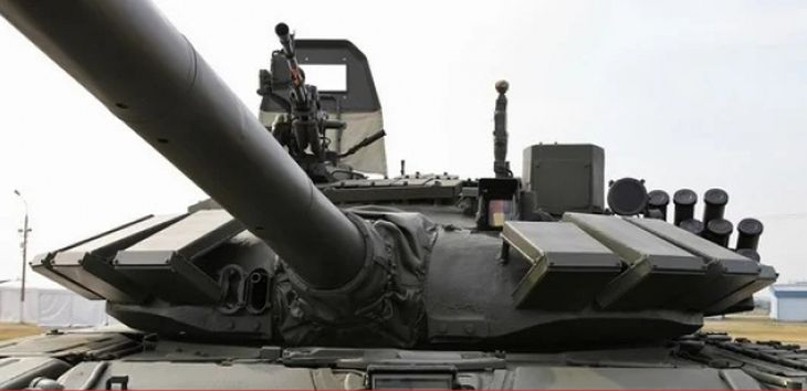 Зрелищна битка: Танковете Leopard 2 срещу руските, защитени с динамична защита "Контакт-5"