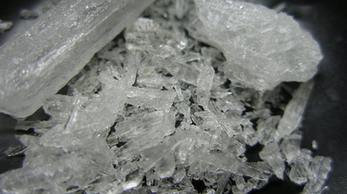 Внимание, евтини кристали „пържат мозъците“ на употребяващите