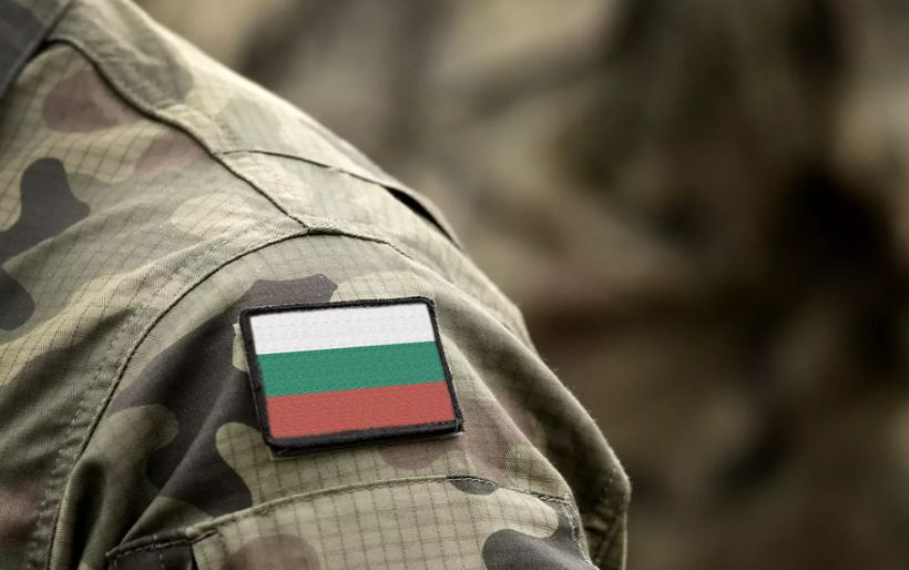Цунами в мрежата: Ще изпрати ли Тагарев войски в Украйна на базата на решение на МС от 7 март 2023 г 