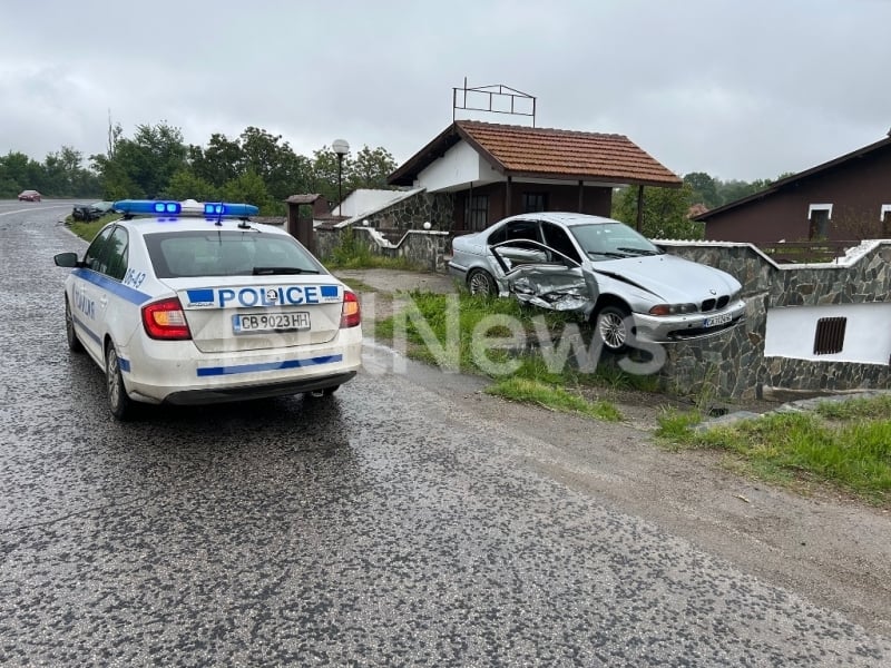  Екшън в Северозапада! Баварец изхвърча и е „кацна“ върху оградата на хотел СНИМКИ