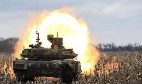 Руски танкисти водиха 10 часа битка от повреден танк ВИДЕО