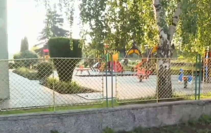Разкъсан и убит за секунди: Кървава трагедия пред детска градина в София ВИДЕО 18+