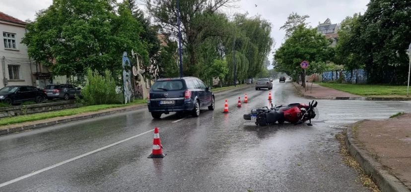 Тежък инцидент с голям лекар изправи пазарджиклии на нокти СНИМКИ 