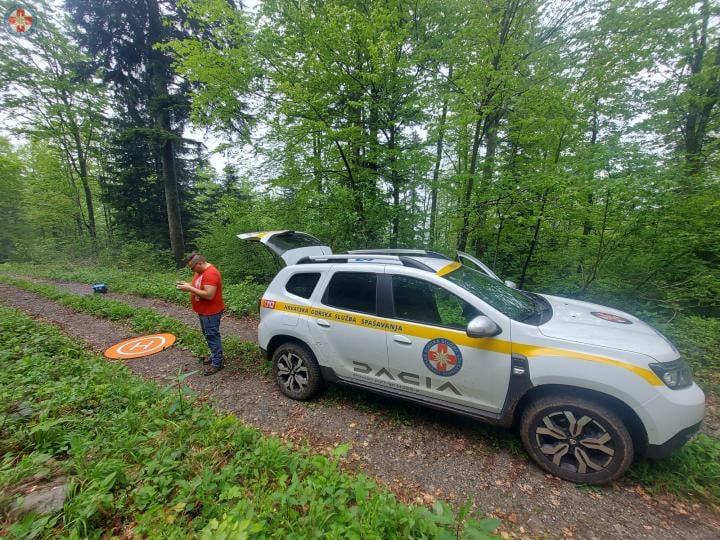 Самолет изчезна в небето над Хърватия СНИМКИ 