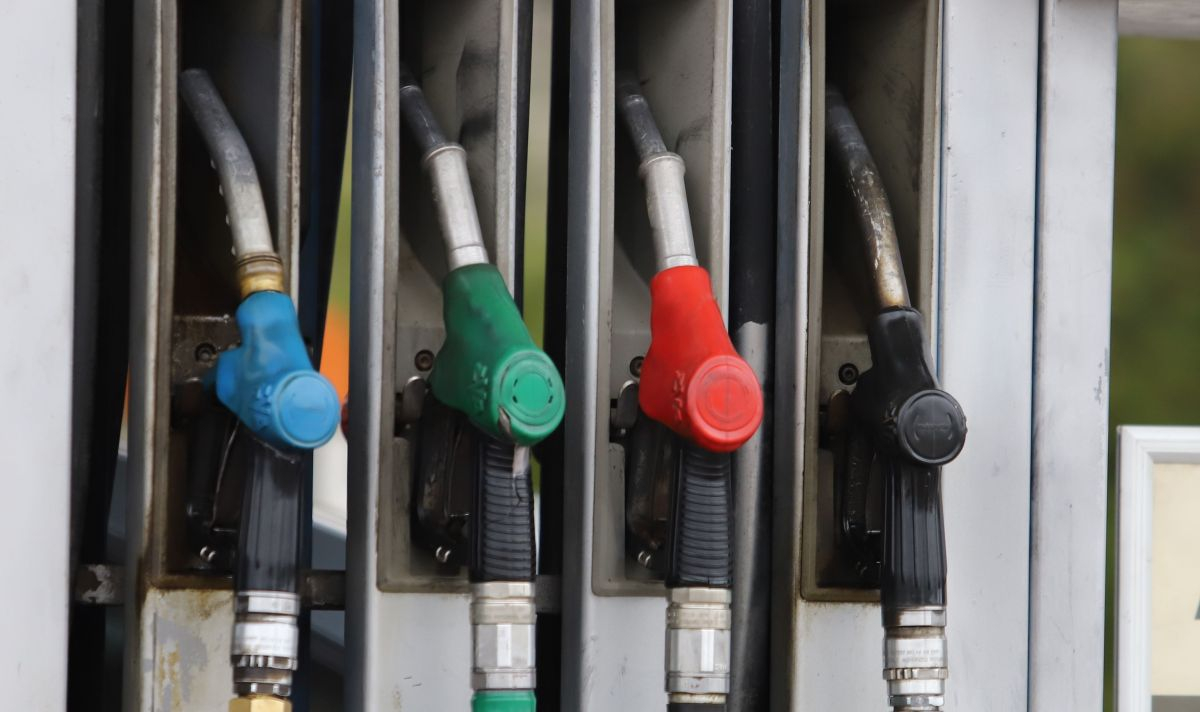 Нещо невиждано се случва с цените на дизела и пропан бутана по бензиностанциите 
