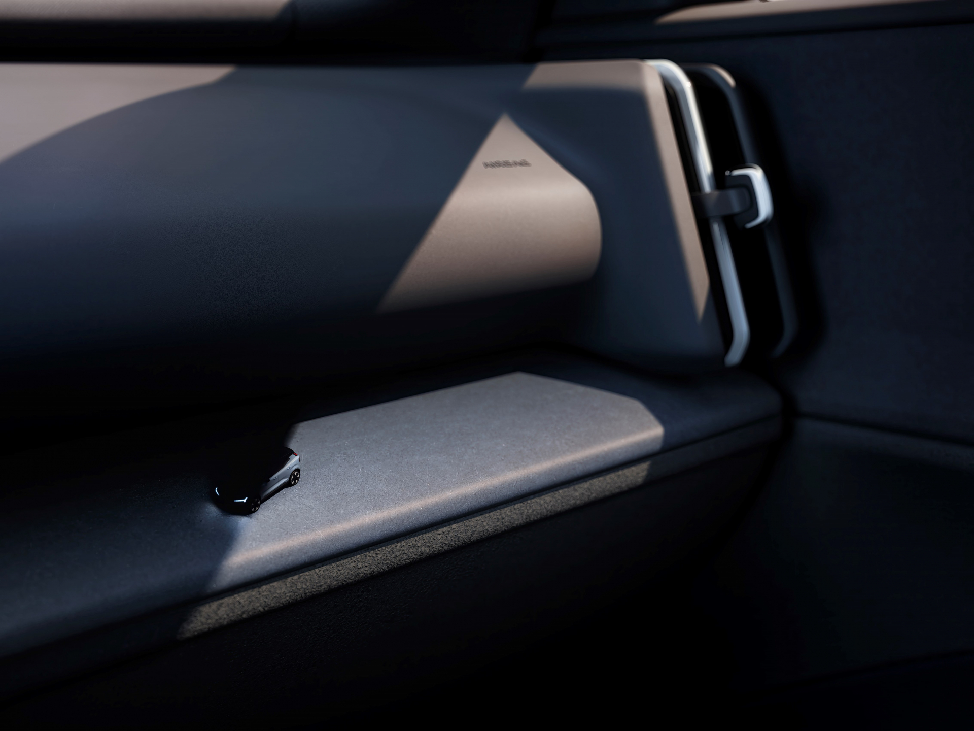 Новият изцяло електрическият SUV Volvo EX30 с най-ниския въглероден отпечатък от всички автомобили Volvo досега