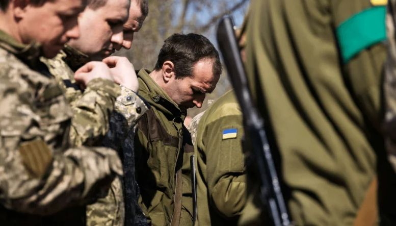 Зеленски отдаде почит на американските наемници, намерили смъртта си в Украйна