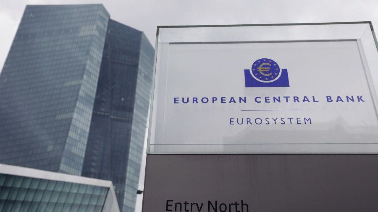 ЕЦБ с тревожни новини: Топ банки в еврозоната могат да бъдат засегнати, ако се случи това