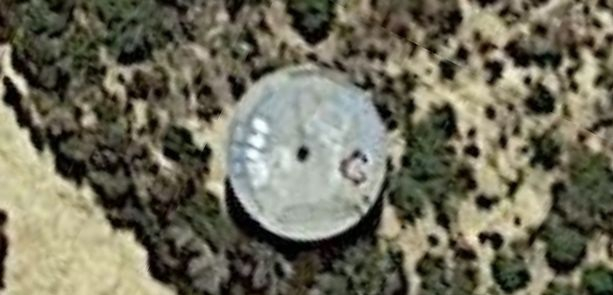 Мистериозна „летяща чиния“ е открита близо до дома на Хари и Меган Маркъл