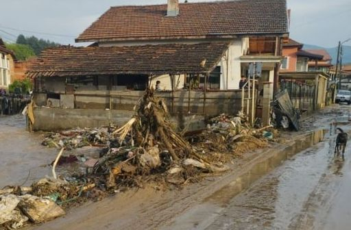 Появи се гнусна причина за потопа в Берковица ВИДЕО