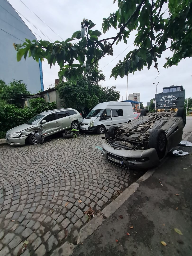 Първо в БЛИЦ! Мистериозна катастрофа в "Надежда" в София, какво се е случило ВИДЕО