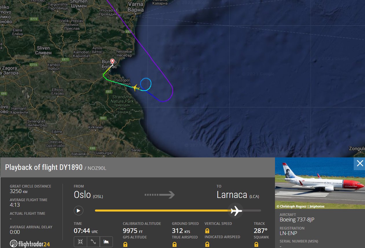 Норвежки самолет за Кипър се отклони мистериозно към Бургас, кръжа над Черно море, а накрая...