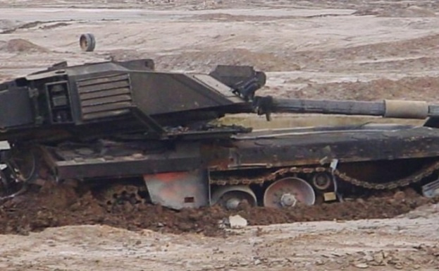 ВИДЕО от войната: Руските военни плениха украински танк "Леопард 2"