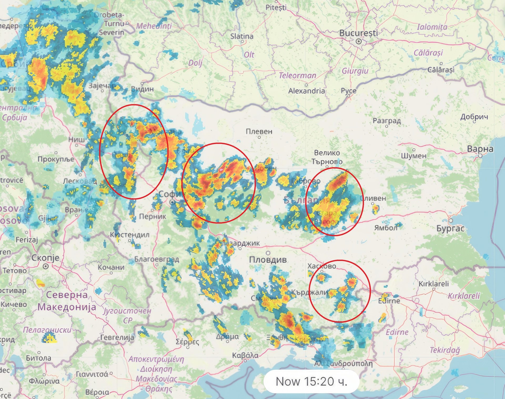 Почна се: Опасната стихия нахлу в България от запад ГРАФИКИ