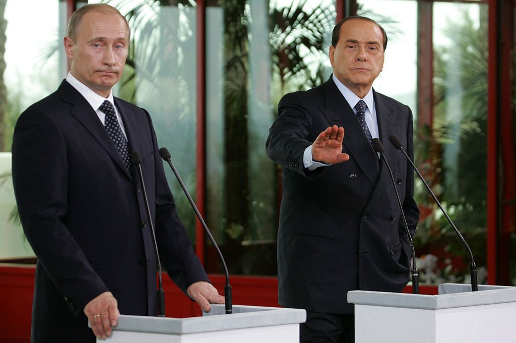 Обявиха кога погребват Берлускони, Путин и Мелони потънаха в скръб
