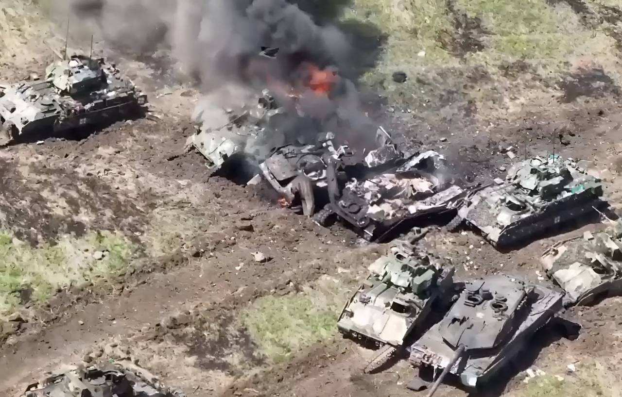 ВИДЕО от войната: „Алигаторите“ на руските ВКС разбиват техника на НАТО