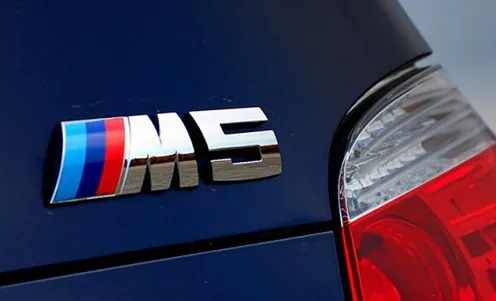 BMW представи първи СНИМКИ и характеристики на комбито M5 Touring