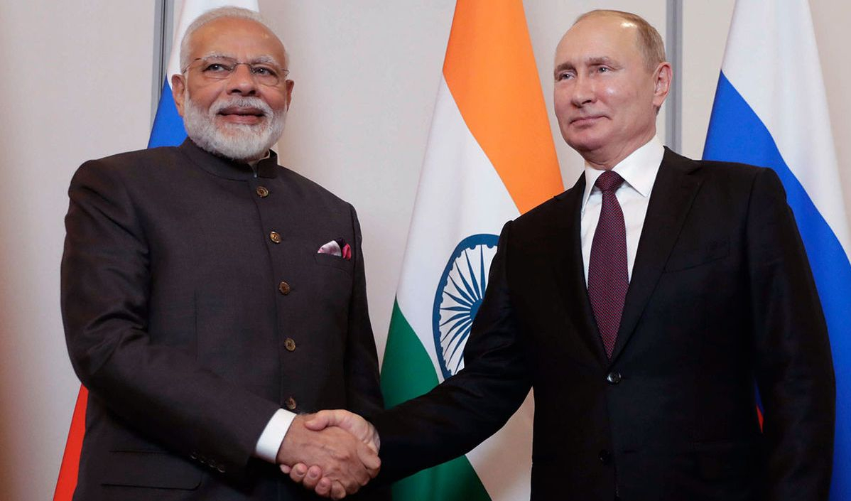 Индийският премиер Моди изрази подкрепата си за Путин срещу метежниците