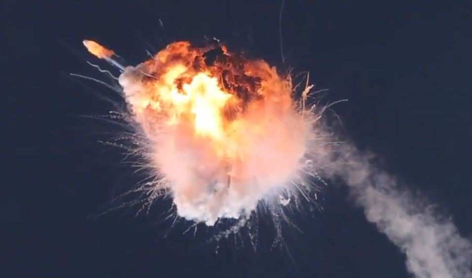 ВИДЕО от войната: Британска ракета Storm Shadow е свалена над Бердянск