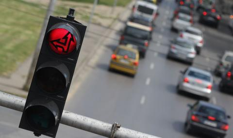 Чудновато за XXI век превозно средство забелязаха в Пловдив СНИМКА