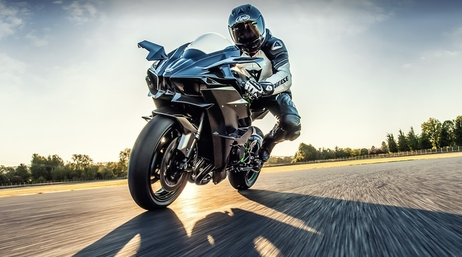 Вижте кои са най-бързите и мощни мотоциклети в света ВИДЕО