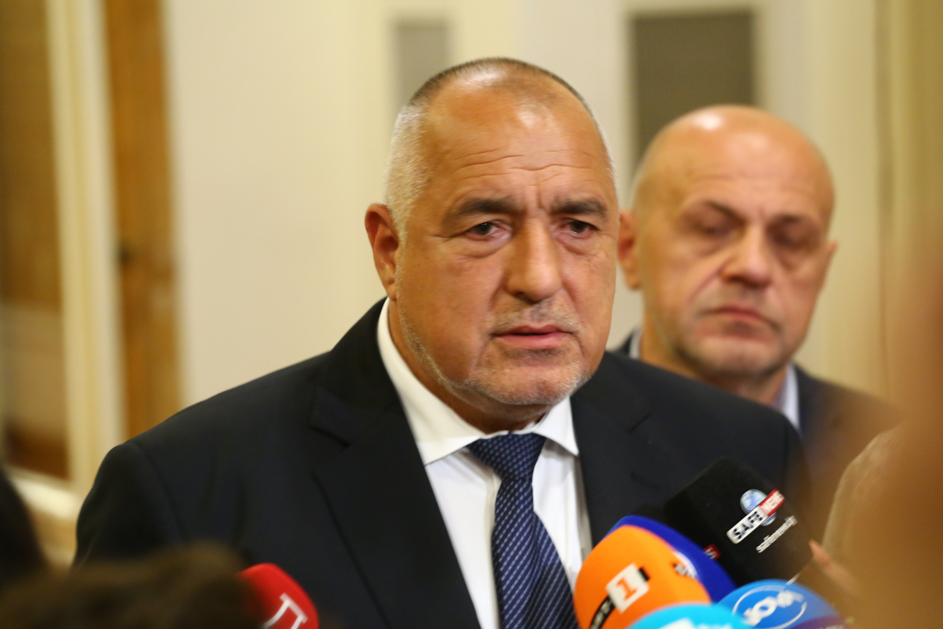 Голяма изненада: 24% от българите одобряват Борисов, на второ място е...