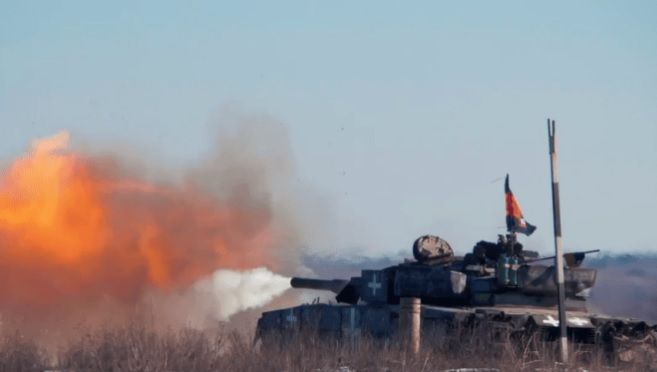 ВИДЕО от войната: ГРУ на Украйна показа тренировките на танковите екипажи на "Кракен"