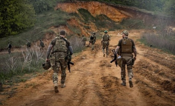Украински бойци преминават специално обучение във Великобритания, ето за какво ги подготвят