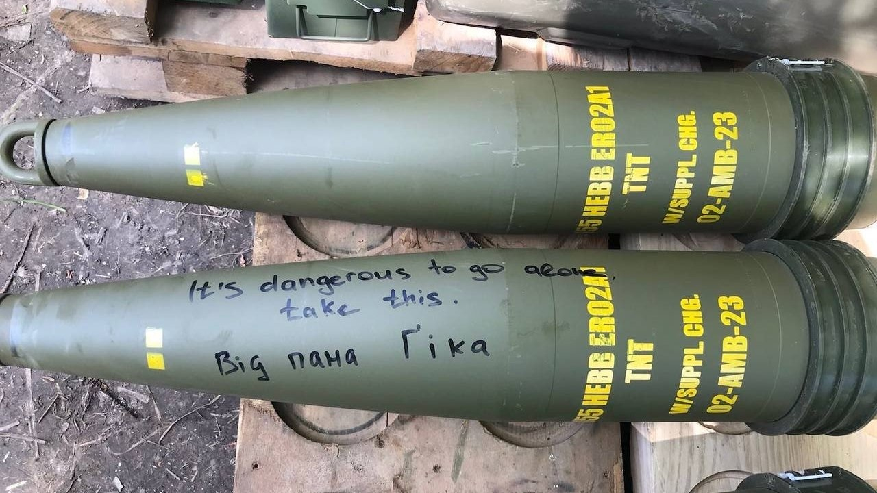 Западът започна да доставя боеприпаси производство 2023 г. на Украйна