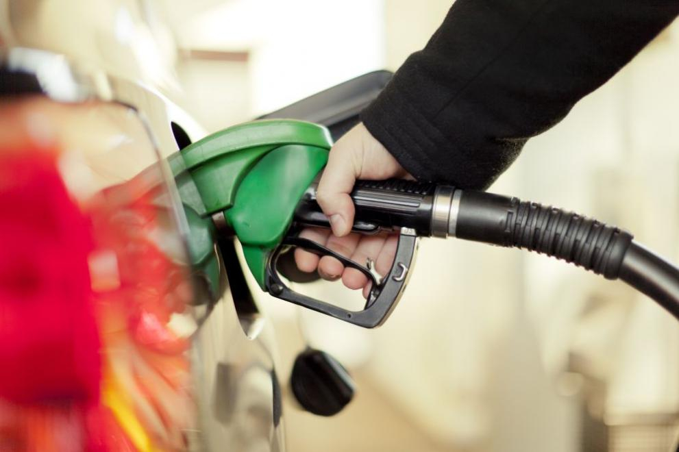 Всички шофьори реват след тези новини за голям скок в цената на горивата в разгара на лятото