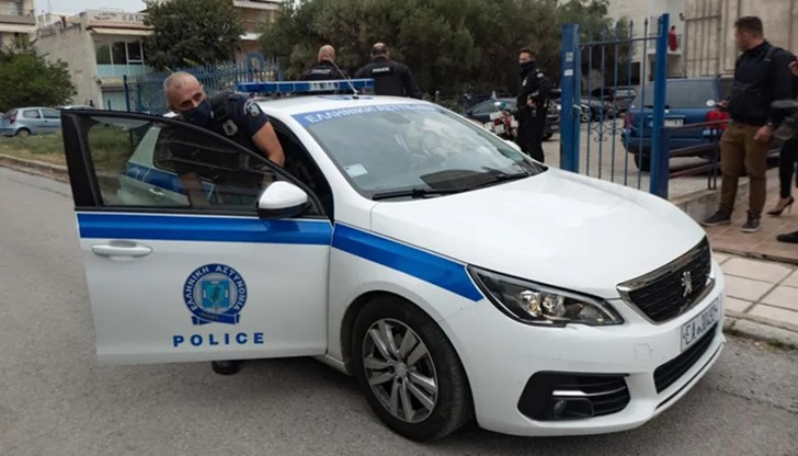 69-г. нашенка го загази сериозно в Гърция 