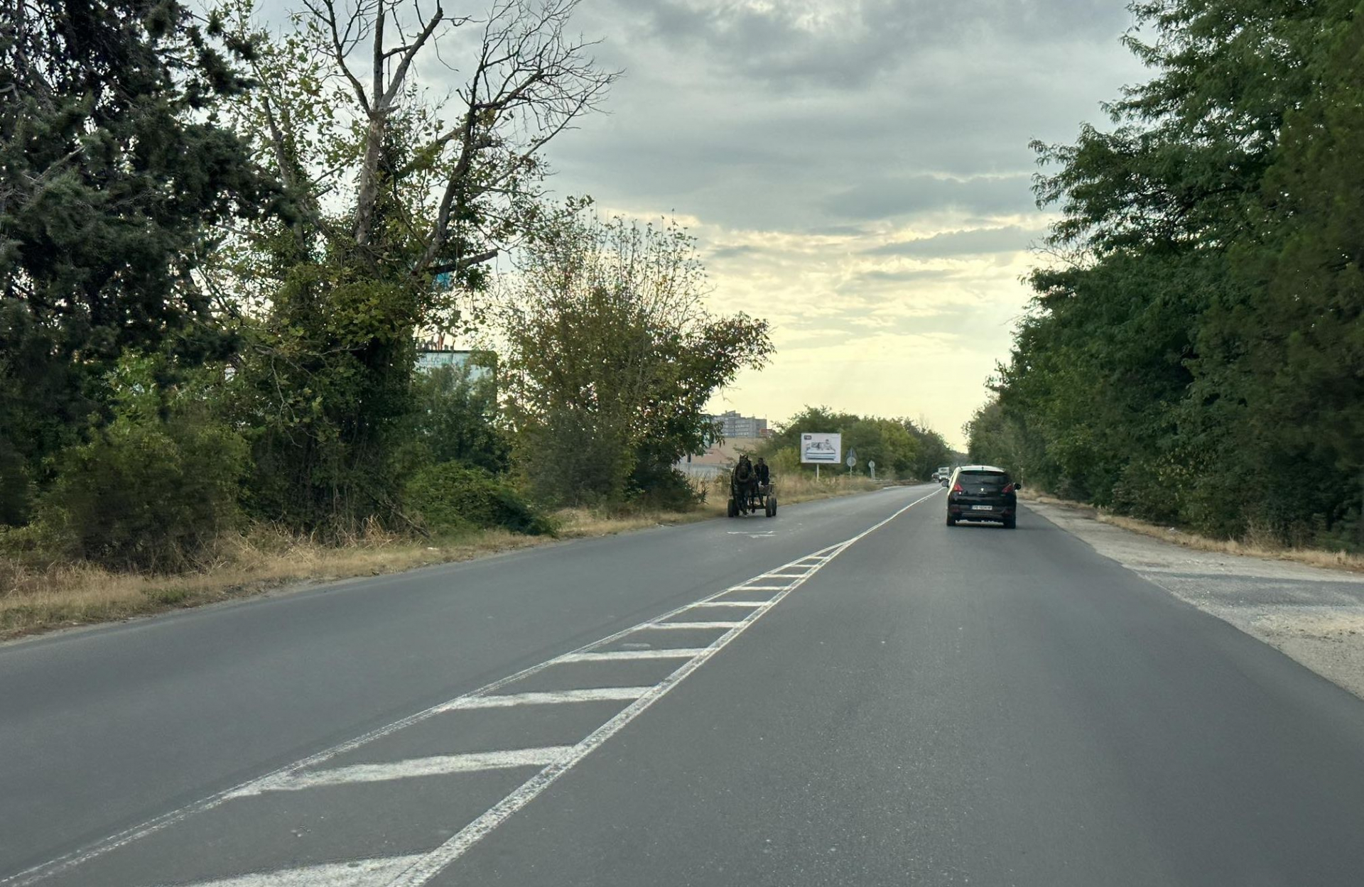 Това безобразие е забранено от 10 години в Пловдив, но няма кой да го спре СНИМКИ