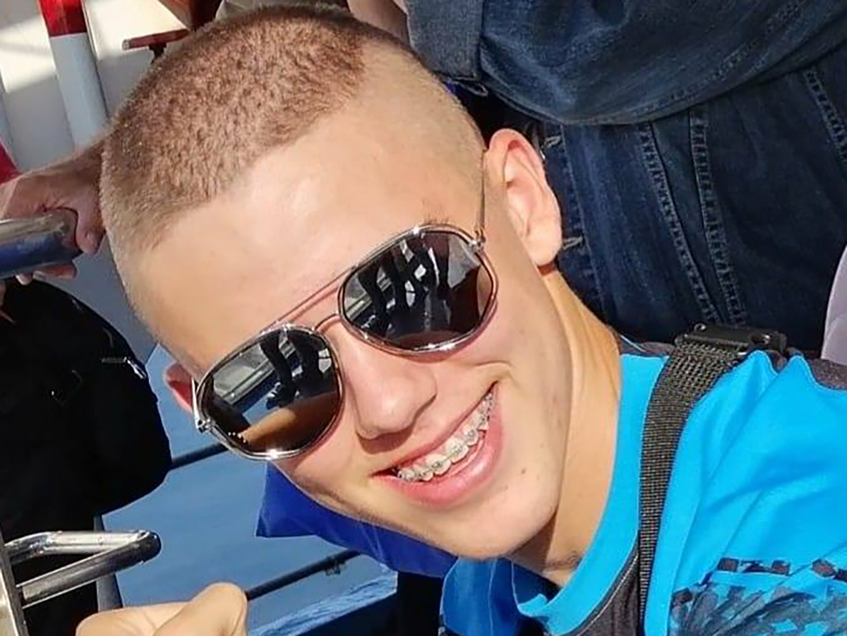 Айтос плаче за 19-г. Емилиян, загинал в БМВ-то ковчег в Бургаско 