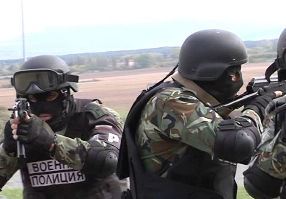 Акция на военно разузнаване в Благоевград! Арестуваха кадрови войници, причината ще ви шокира!