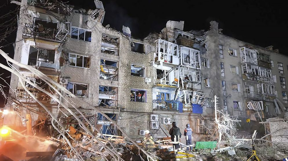 Сирени вият цяла нощ в Украйна, Русия свали 7 дрона на Киев