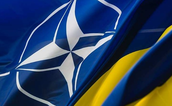 НАТО признава, че не може да се справи с доставките на оръжие за Киев ВИДЕО