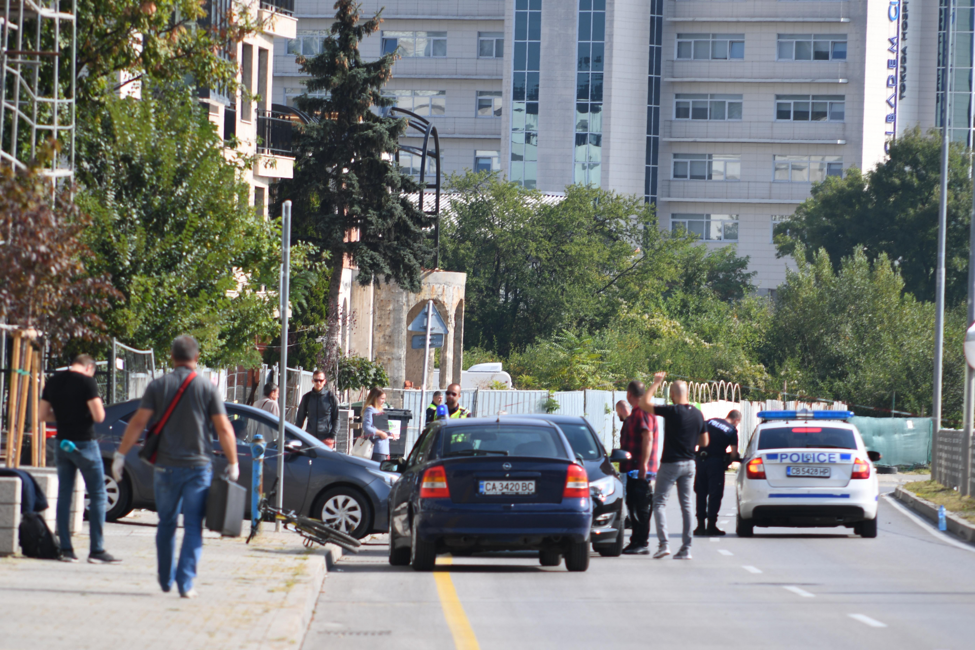 Бесен екшън на пъпа на София, полиция и жандармерия блокира СУ заради... 