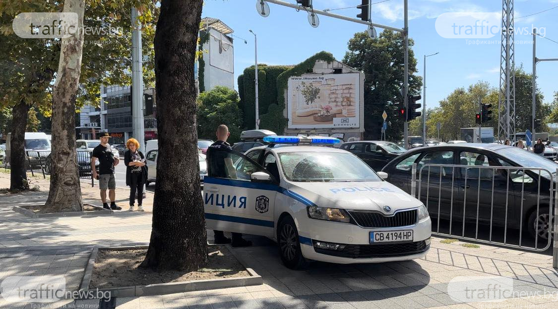 Пловдивчани по центъра изтръпнаха, звънят на пожар на 112 заради този младеж СНИМКИ 