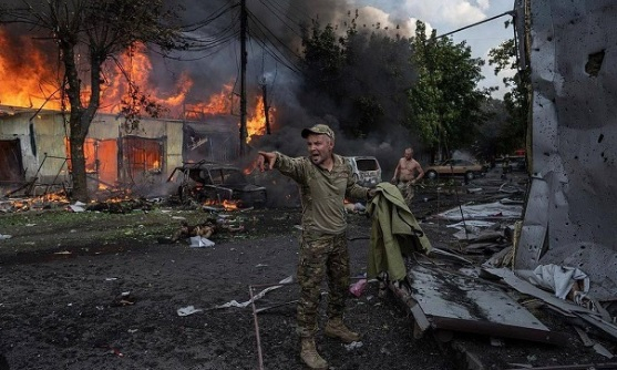 "Ню Йорк Таймс": Украинска ракета е ударила пазара в Константиновка