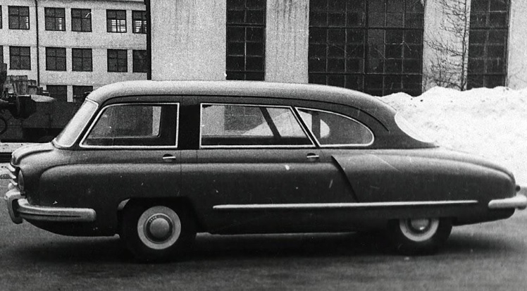 Вижте най-грозния съветски автомобил, правен някога СНИМКИ