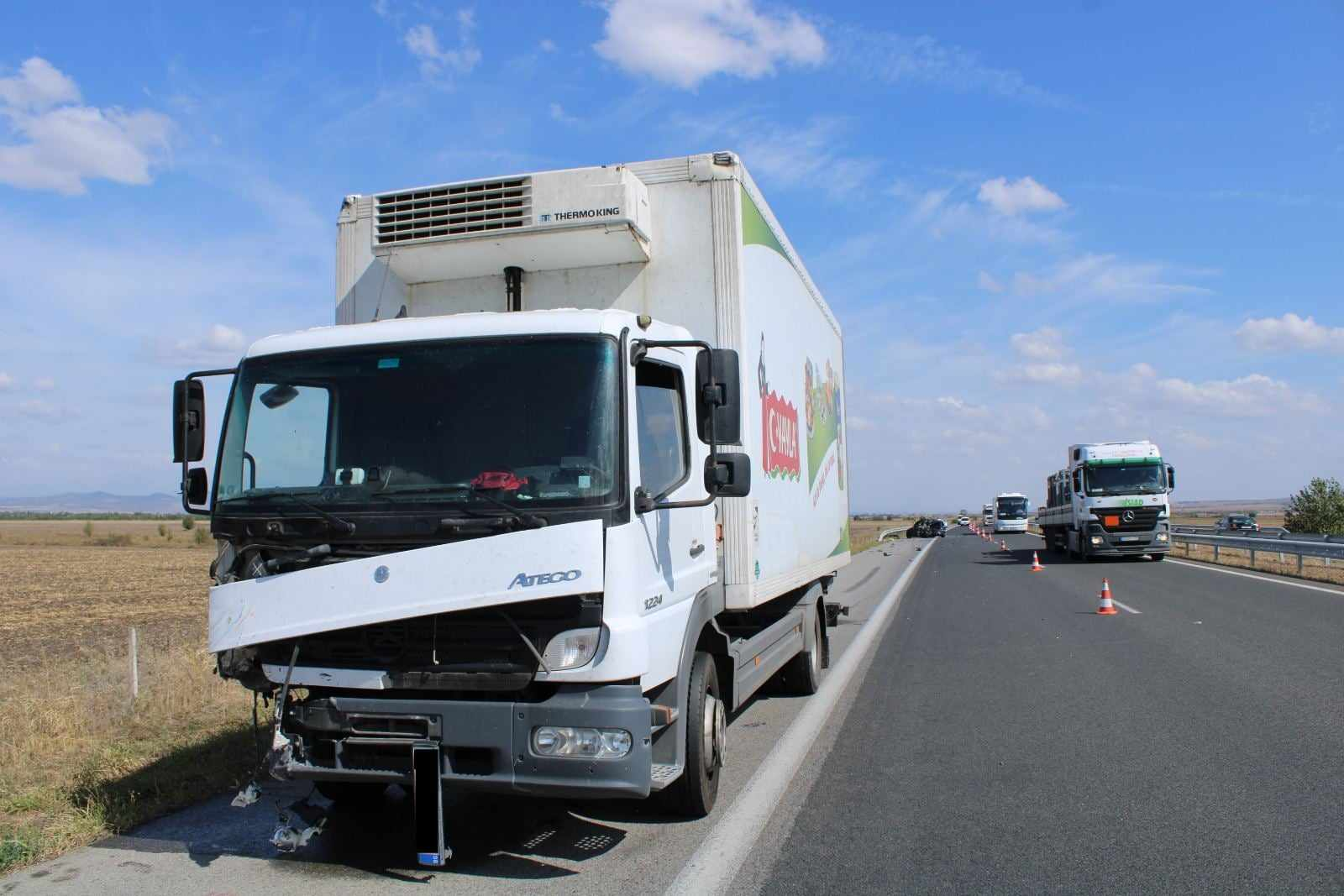 Филм на ужасите! Камион разсипа трупове на пътя Тополовград-Харманли