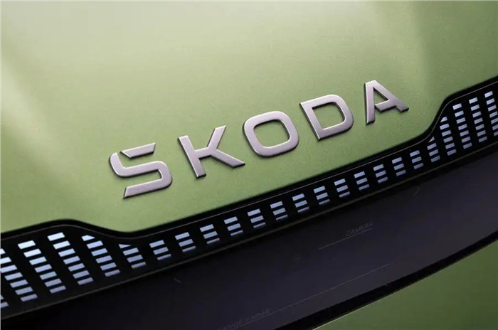 Skoda загатна с ВИДЕО за интериора и визията на новия Kodiaq