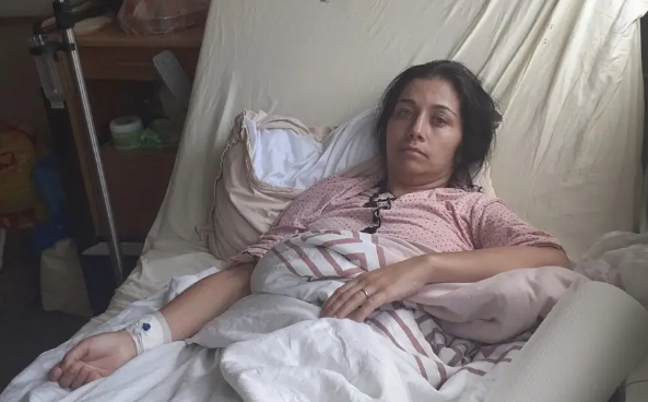 Зов за помощ: Млада майка спешно се нуждае от средства за лечение в Турция