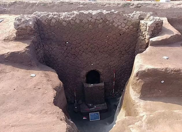 Сензационно: Археолози откриха гроба на митичното триглаво куче Цербер