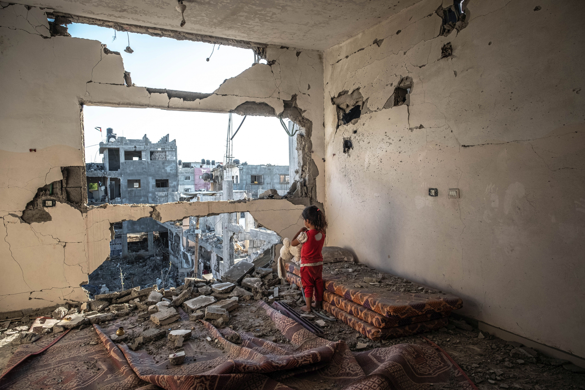“Няма накъде да се бяга”. Ивицата Газа в очакване на израелския “Пенетратор”