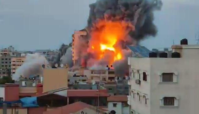 ВИДЕО от войната: Израел нанася нови въздушни удари по цели в Ивицата Газа ВИДЕО